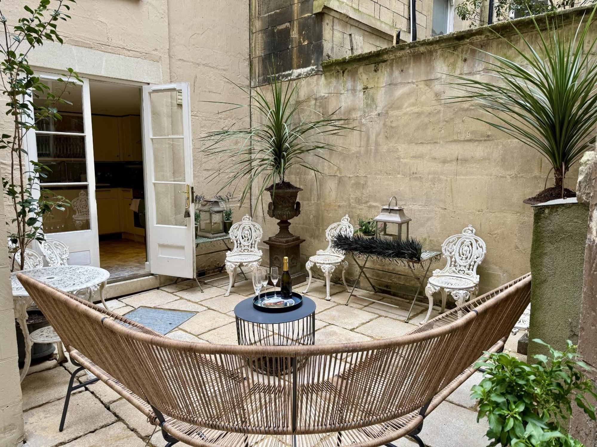 Abbey Mews In The Heart Of Bath, Bath Keys Leilighet Eksteriør bilde