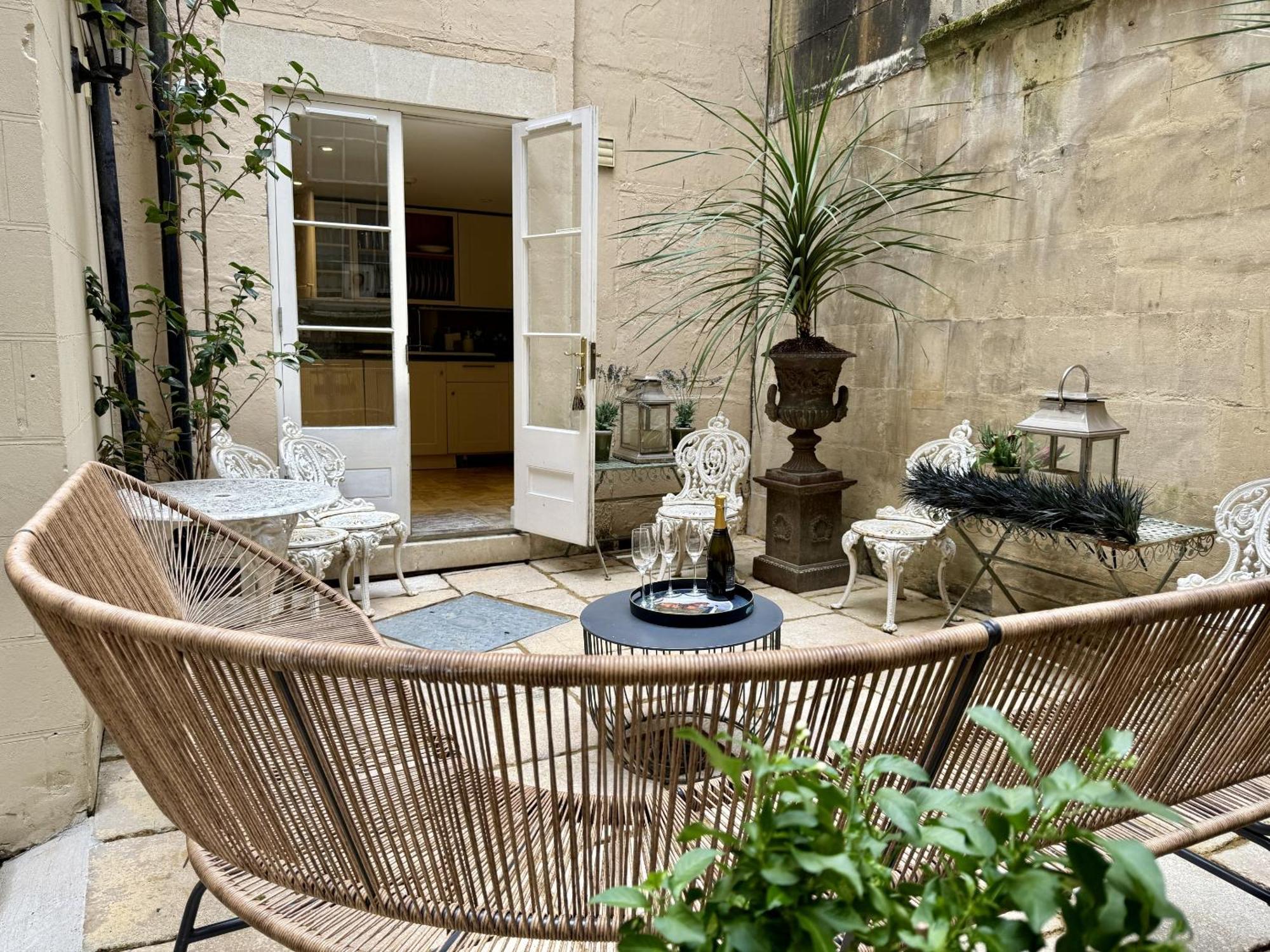 Abbey Mews In The Heart Of Bath, Bath Keys Leilighet Eksteriør bilde